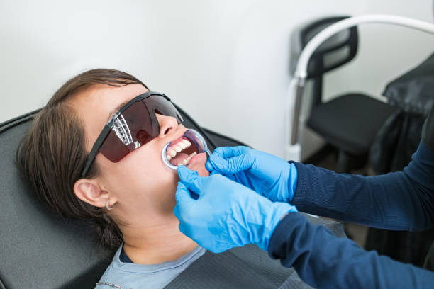 Best Cracked Tooth Emergency Dentist  in Silver Springs Shores, FL
